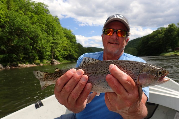 guided fly fishing float trips west branch delaware river new york and pennsylvania pocono mountains
