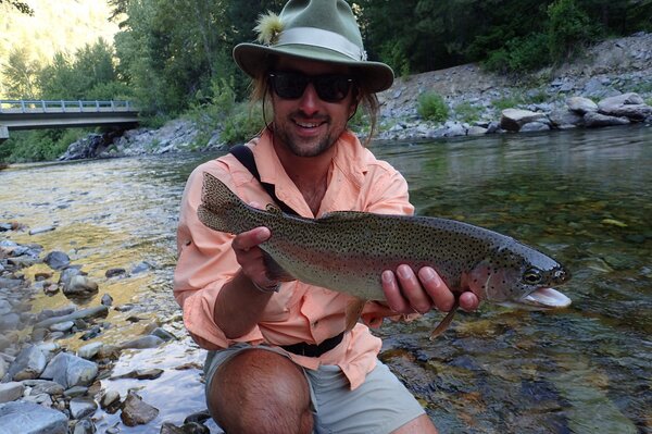 fly fishing in montana for wild rainbow trout with jesse filingo of filingo fly fishing (401)