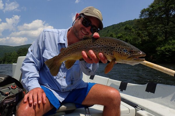 upper delaware river guided fly fishing for big trout (887)
