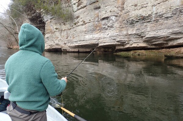 guided fly fishing on the delaware river for big brown trout with filingo fly fishing (1028)