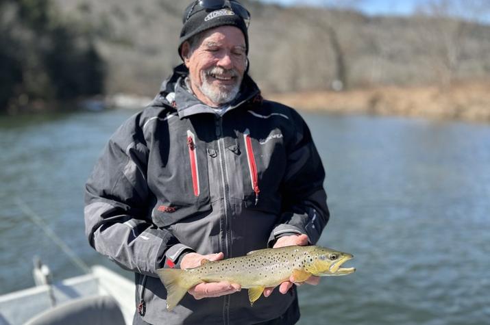 fly fishing upper delaware river new york fly fishing guide jesse filingo