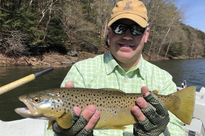 fly fishing the upper delaware river with filingo fly fishing for wild brown trout