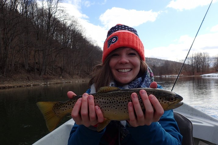 catching wild brown trout and wild rainbow trout streamer fishing with jesse filingo of filingo fly fishing on the upper delaware river on a guided fly fishing float tour