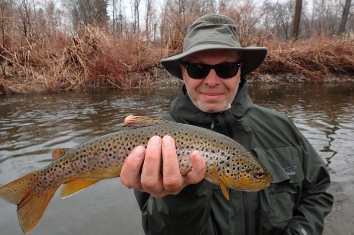 guided fly fishing on the delaware river for wild brown trout with filingo fly fishing