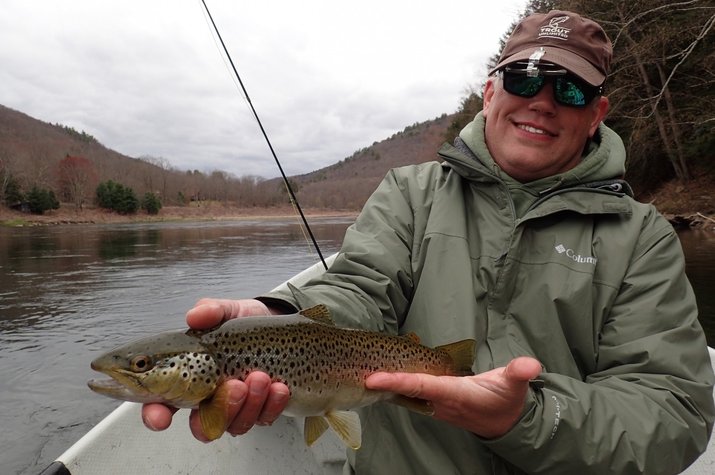 guided fly fishing upper delaware river new york and pennsylvania fly fishing guide filingo fly fishing