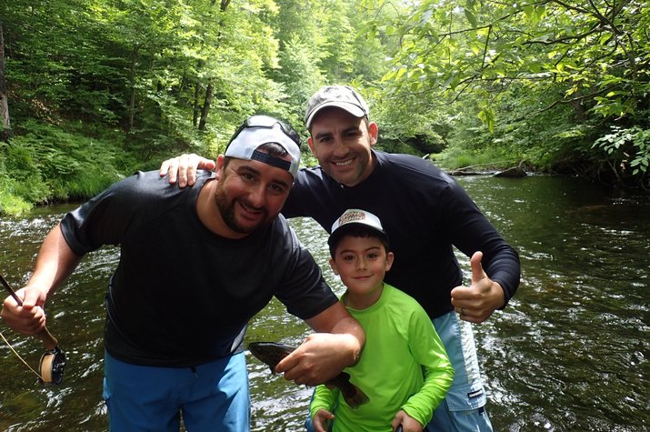 guided fly fishing tours in the pocono mountains with filingo fly fishing for big brown trout