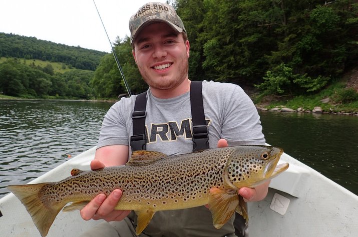 guided fly fishing tours for wild brown trout on the upper delaware river with jesse filingo of filingo fly fishing