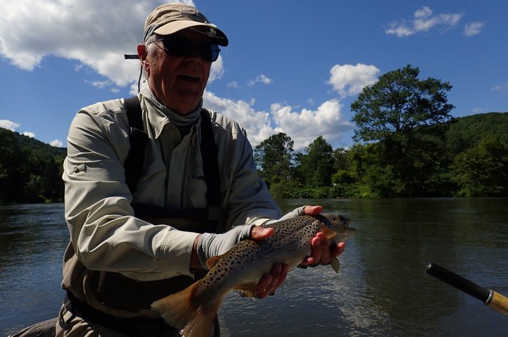 delaware river guided fly fishing float tours with filingo fly fishing for big brown trout