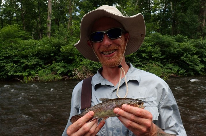guided fly fishing tours on the delaware river and pocono mountains with filingo fly fishing