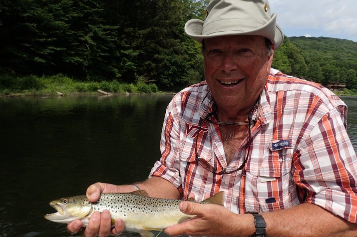 guided fly fishing tours on the upper delaware river for big wild trout with filingo fly fishing