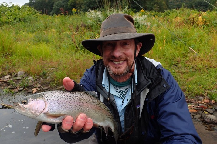 guided fly fishing tours on the delaware river for big wild rainbow trout with filingo fly fishing